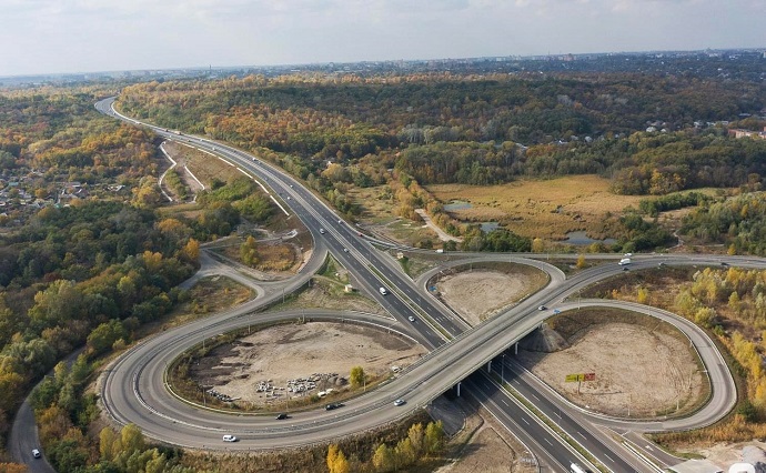 Poltava.  Highway M03.  The project was financed by the International Bank for Reconstruction and Development and the World Bank